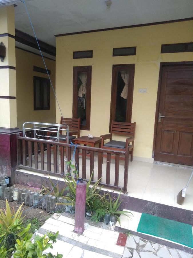 Family Bungalow Gili Meno Exterior photo